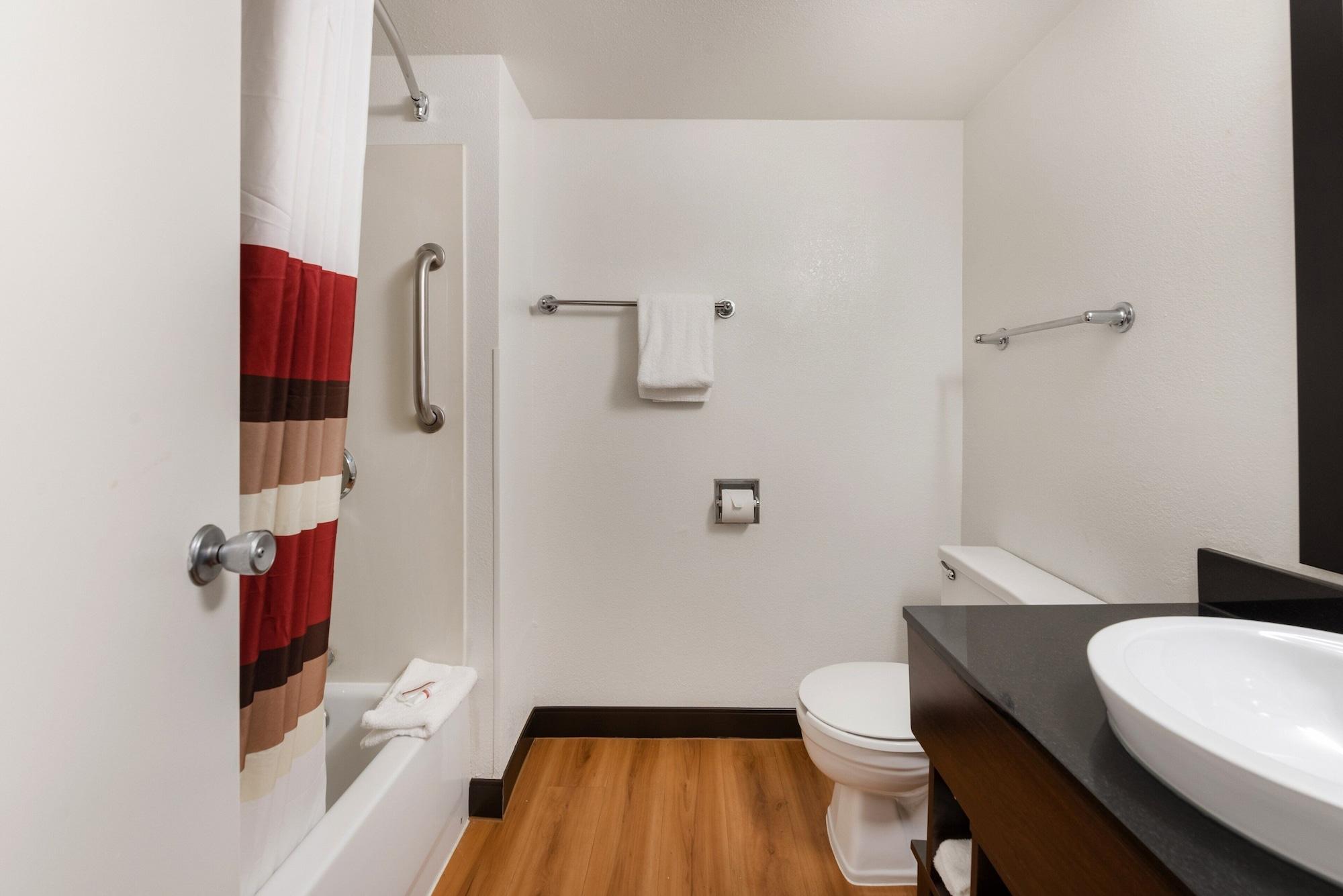 Red Roof Inn Plus+ Columbus - Worthington Eksteriør billede