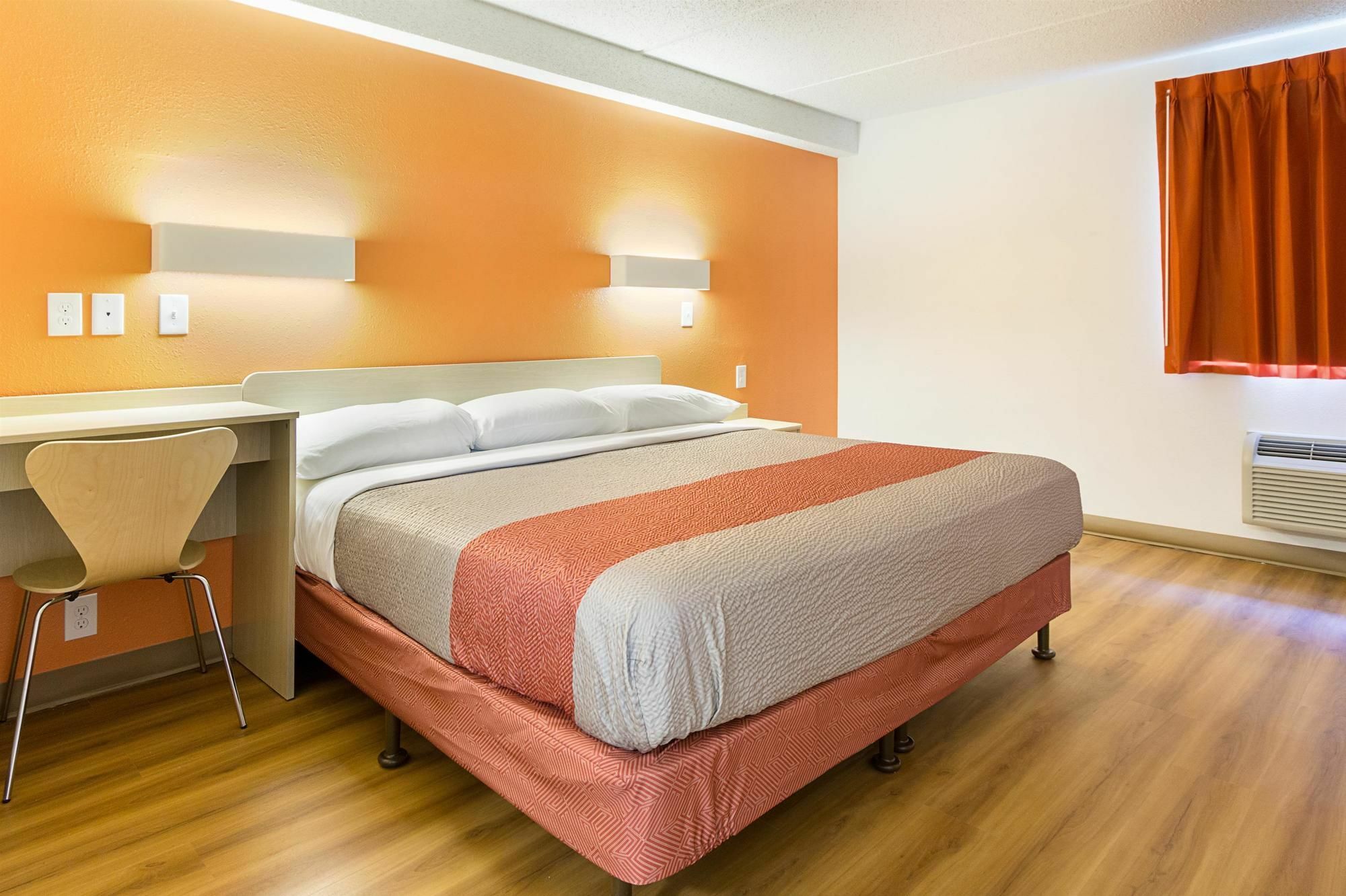 Red Roof Inn Plus+ Columbus - Worthington Eksteriør billede